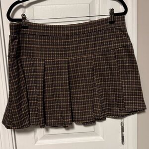 AE plaid pleated skater skort